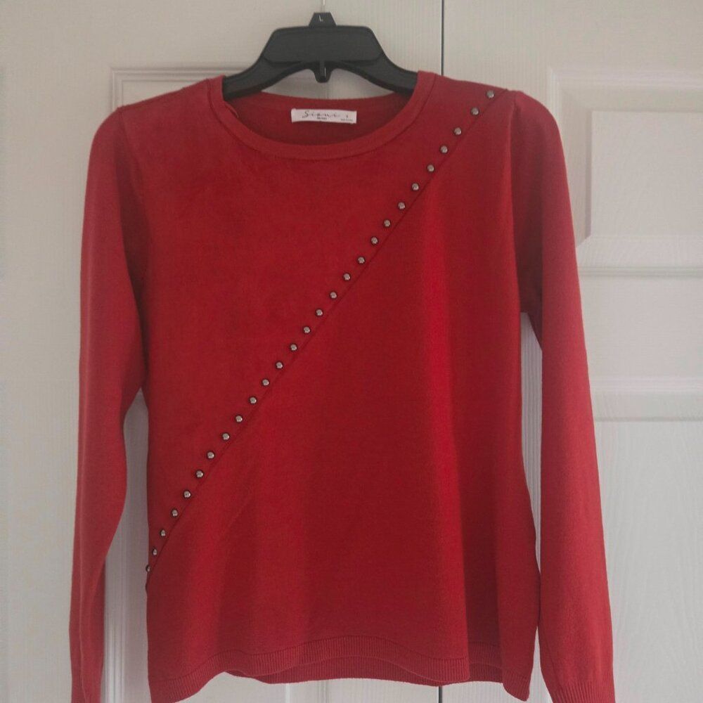 NWT Sioni sweater with decorations